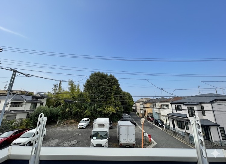 バルコニー （リフォーム工事中）窓を開けると広がる青空。心をリフレッシュして日々を過ごしていきましょう。