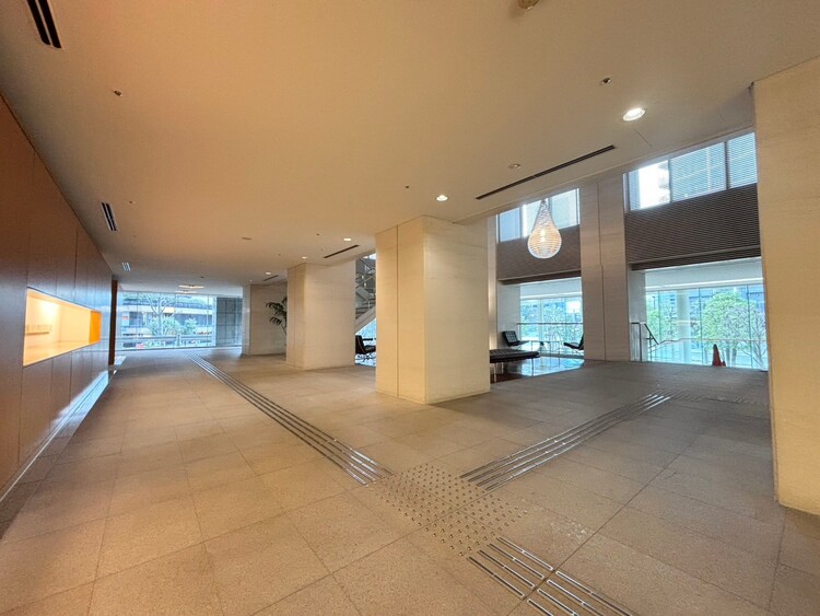 その他 館内は静寂な中が保たれており、管理が行き届いている印象を受けました。