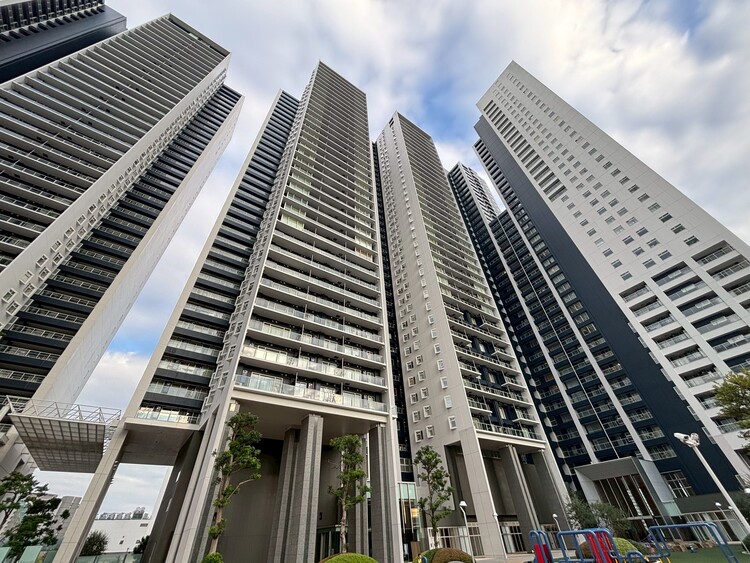 その他 飽きのこないシンプルモダンな外観です。