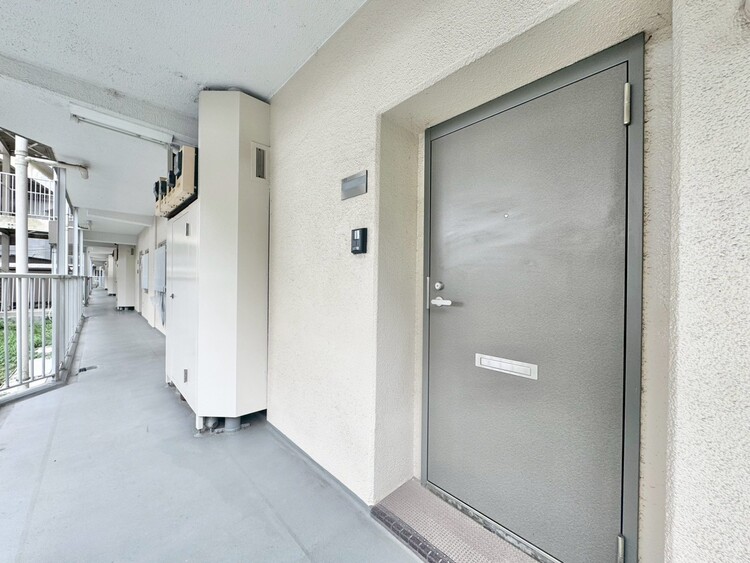 その他 清潔感のある落ち着いた雰囲気の玄関です。