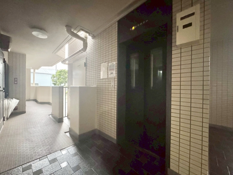 その他 エレベーター完備のため荷物が多くなっても安心。