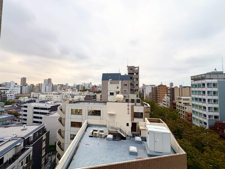 その他 眺望や窓からの景色が良いと、家で過ごす時間も快適です。