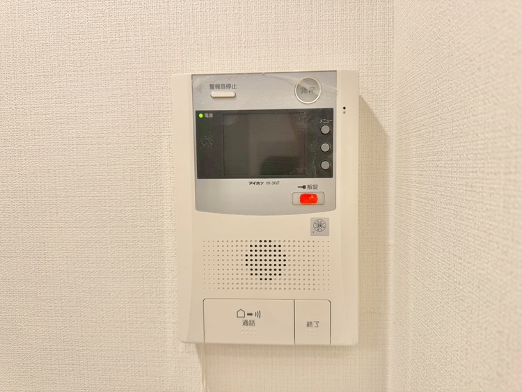 その他 誰が来てもわかる様にモニター付きインターホンを設置。