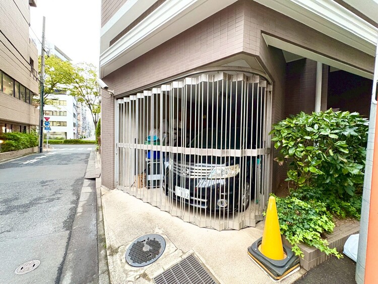 その他 駐車スペースが嬉しいですね。※空き状況は都度ご確認下さい。