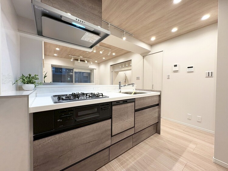 その他 使いやすくスタイリッシュなキッチン空間になっております。