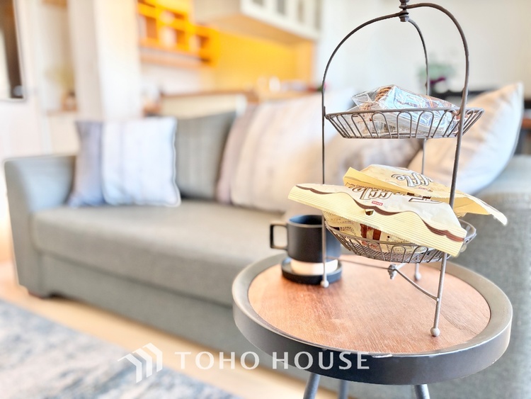 内装 ◆闇夜の輝き◆オレンジ色の光は大人になった今の僕にはわかる。1日の終わりを伝えに来たわけではなく、また明日が来る方へ導いてくれた事を。