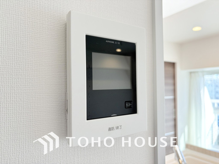 その他 来客が一目でわかるモニター付きインターホン