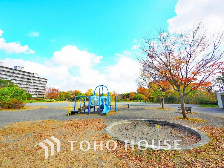 周辺 仏向倉沢北公園　距離180m