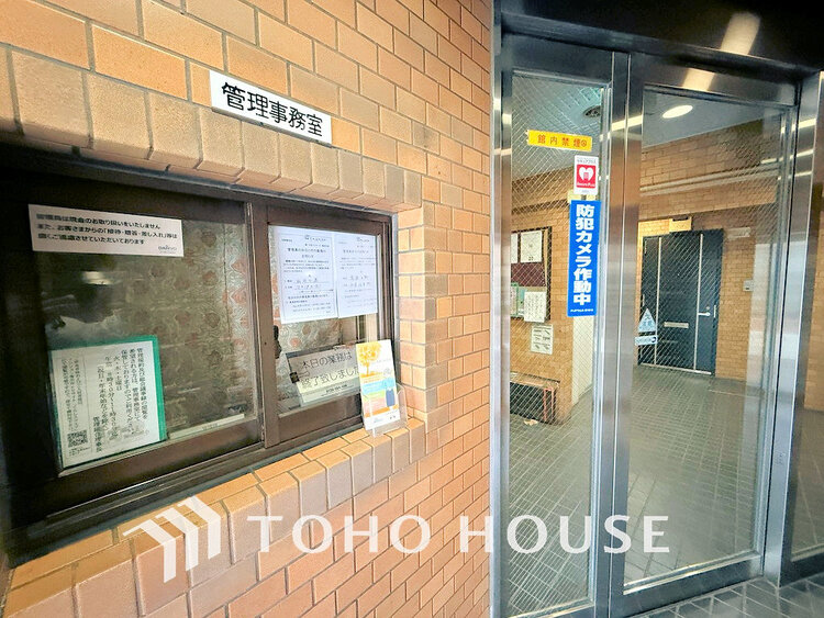 エントランス 落ち着いた色合いのエントランス