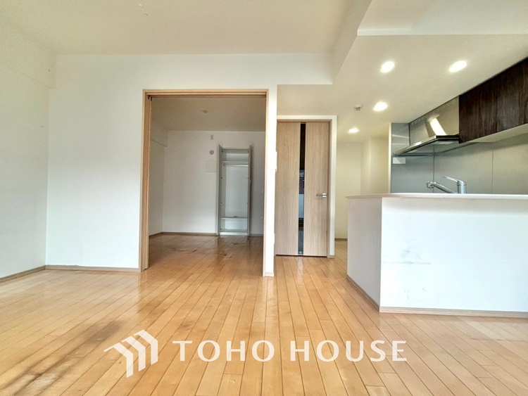 内装 叶えたかったのは落ち着きのあるナチュラルな風合い、そして開放感があるリビング。