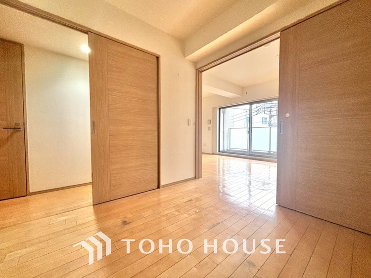 内装 いつまでもずっと家族を見渡せるこの広い空間で。