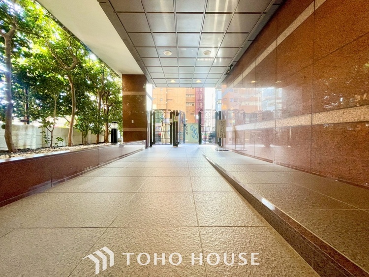 その他 【ENTRANCE】◆安心◆して歩ける。安心して家族の帰りを待てる。そんな安心を感じさせる住環境。