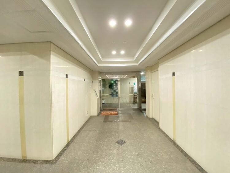 その他 館内は静寂な中が保たれており、管理が行き届いている印象を受けました。