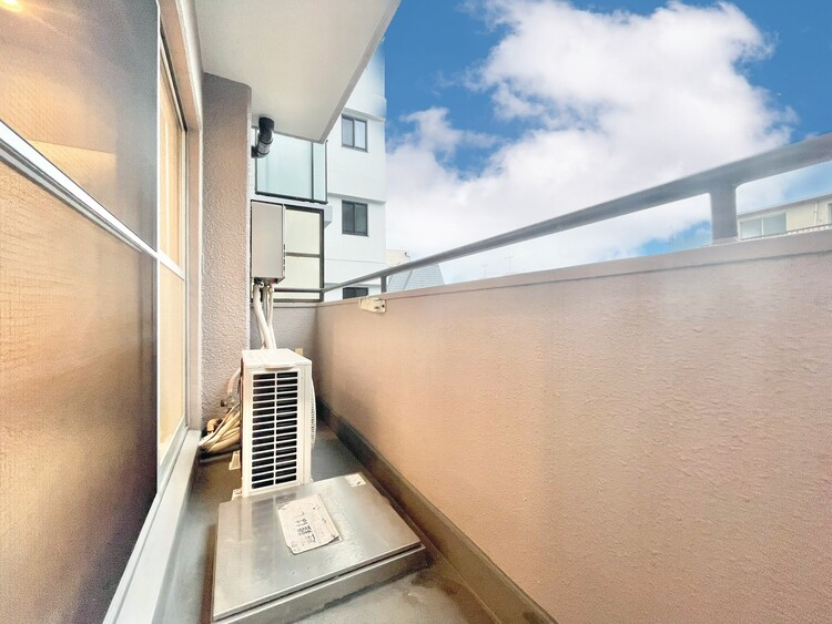 その他 朝の澄んだ空気や、夕方に吹く清々しい風を感じられるバルコニー。