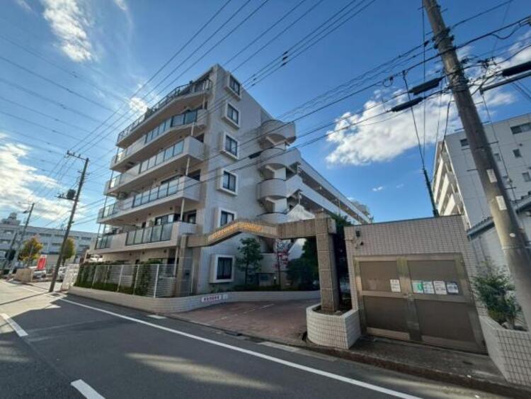 外観 「綱島」駅徒歩19分　生活に便利な設備・仕様を揃えた快適住宅です。