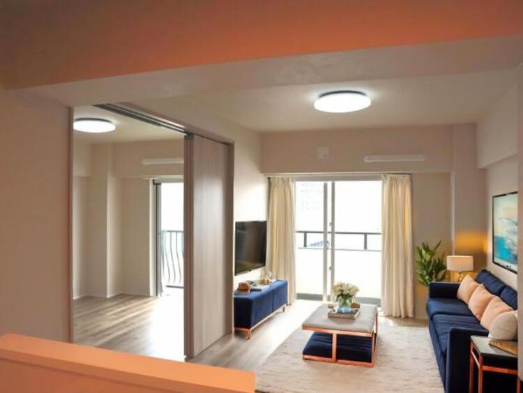 居間 【配置してある家具はCGによるイメージです】LDK12.1帖　ご家族みなさんで寛げる空間をぜひ現地で体感してみてください。