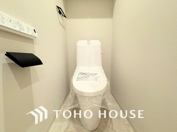 トイレ トイレには快適な温水洗浄便座付