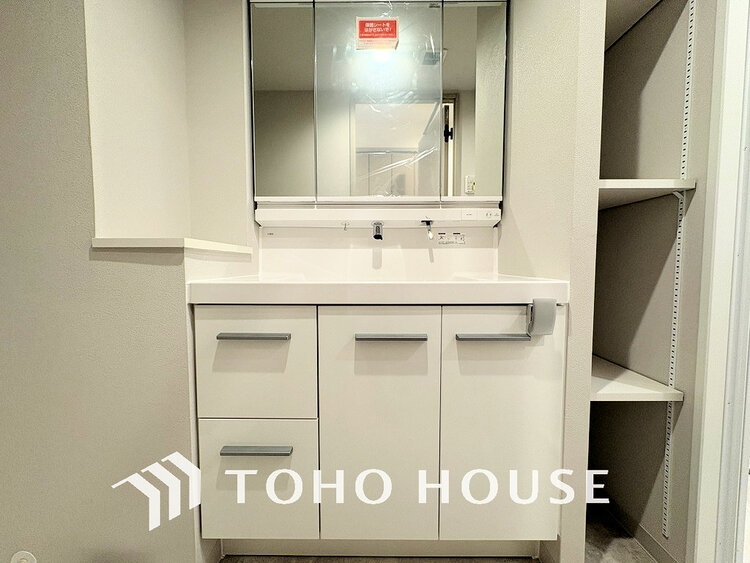 洗面 清潔感のある脱衣場