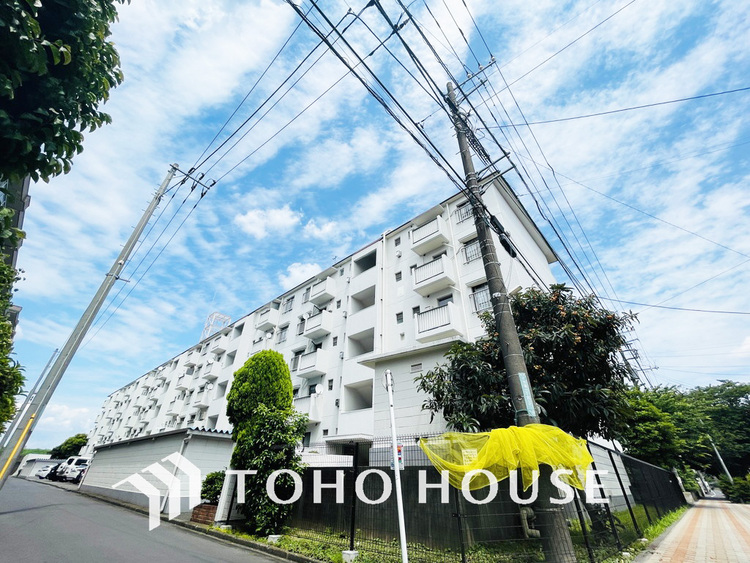 外観 〜南東向き・2面バルコニーのため陽当たり・通風良好〜全居室収納付き、使い勝手の良い3LDK〜