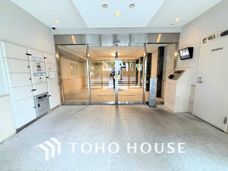 エントランス 落ち着いた色合いのエントランス