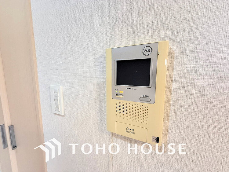 その他 モニター付インターホンで、安心のセキュリティシステム