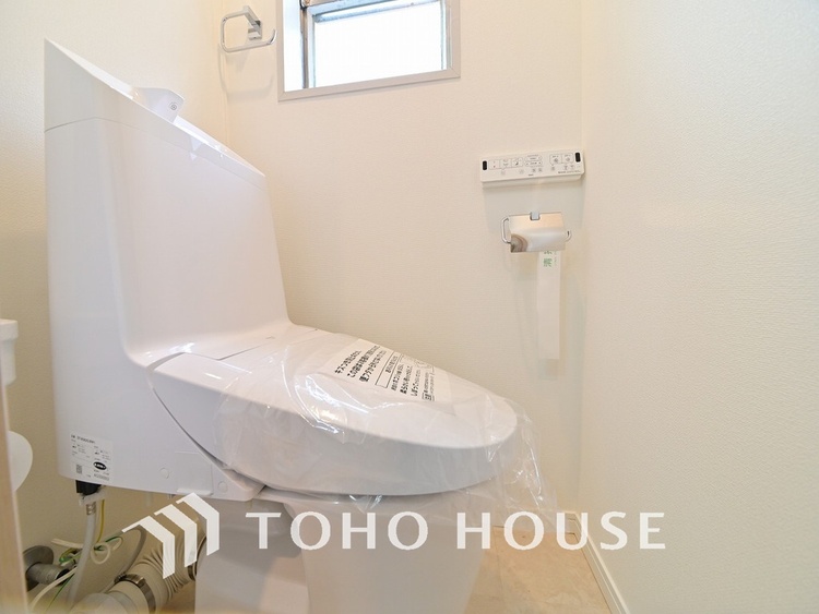 トイレ トイレには快適な温水洗浄便座付