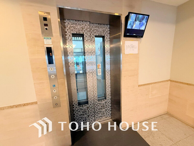 その他 エレベーター