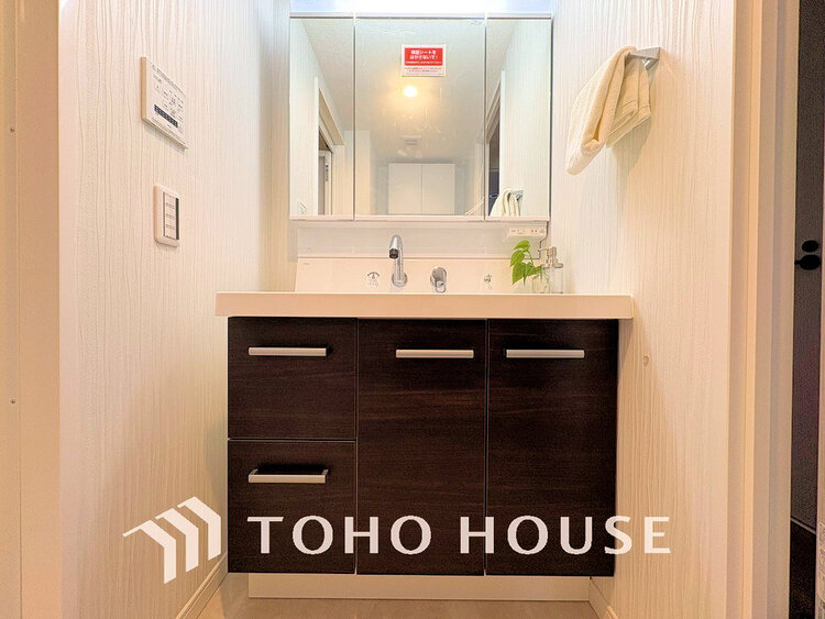 洗面 清潔感のある脱衣場