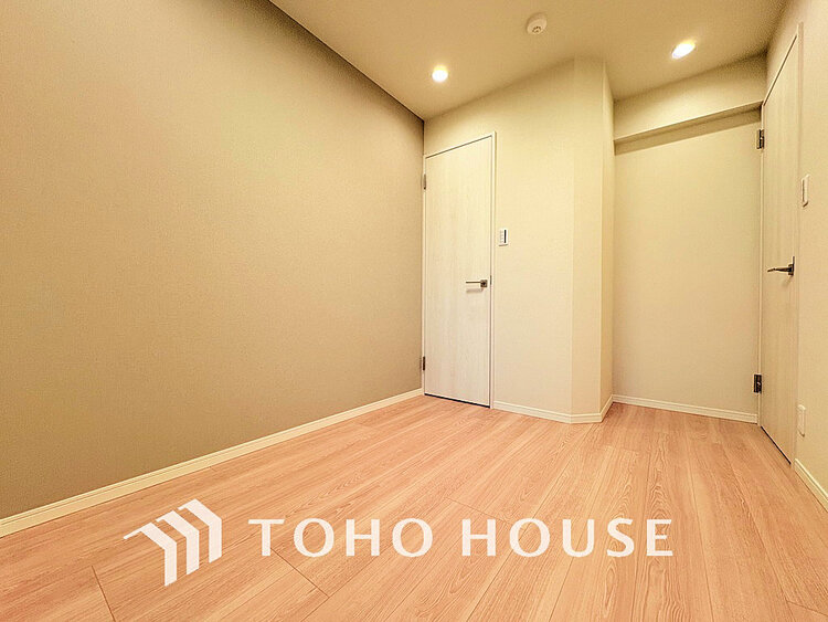 内装 シンプルですっきりとした室内は飽きのこない居心地の良い雰囲気