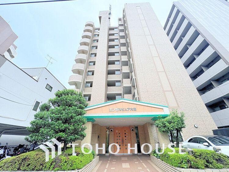 外観 〜「平和島」駅徒歩11分〜家具、エアコン付き3LDKマンション〜南西向きのため陽当たり良好〜