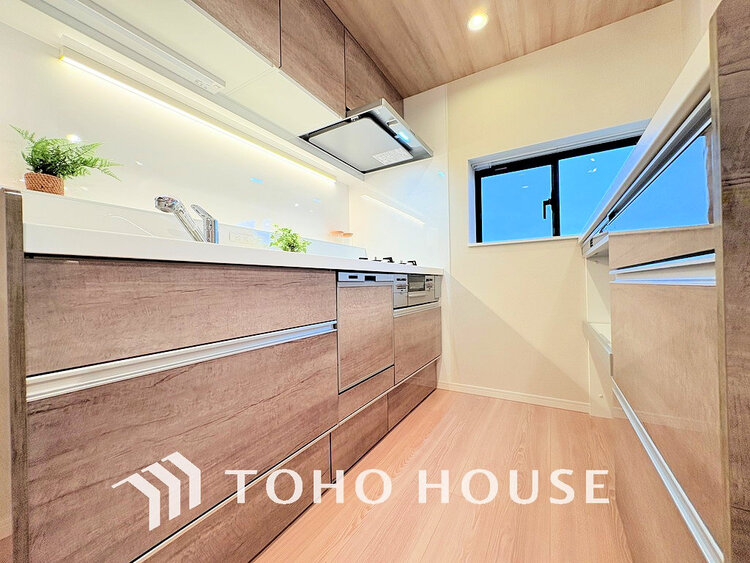 キッチン デザインと機能性を兼ね備えたシステムキッチン