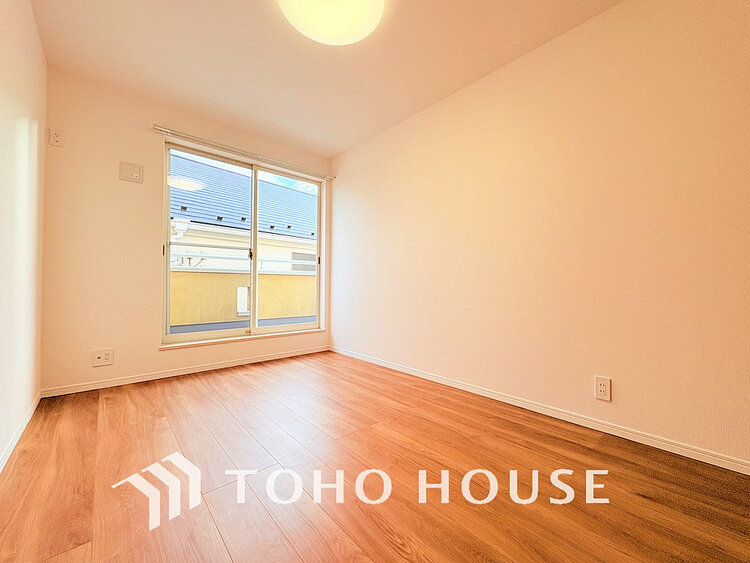 内装 シンプルですっきりとした室内は飽きのこない居心地の良い雰囲気