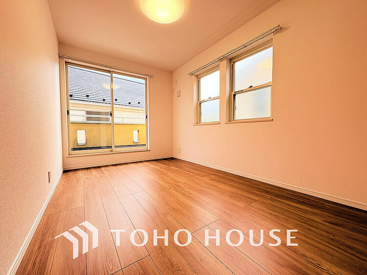 内装 家具の配置のし易い室内です。趣味の部屋としても充分な広さです