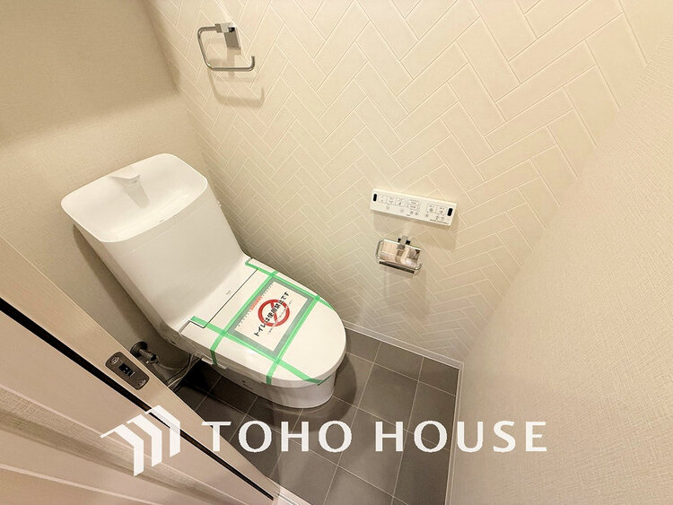 トイレ トイレには快適な温水洗浄便座付