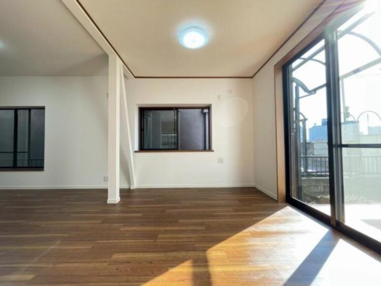 居間 【2025年12月撮影】