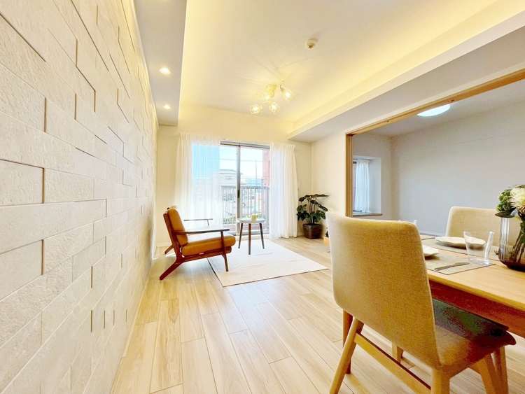 居間 豊かな居住性と、安心感を満たすクオリティが見事に調和した住空間。