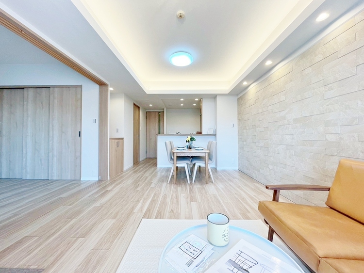 居間 過ごす時間が、たくさんの思い出として紡がれていく場所。