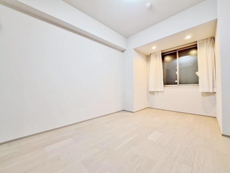 その他 清かで艶やかな時間をもたらしてくれる室内です。