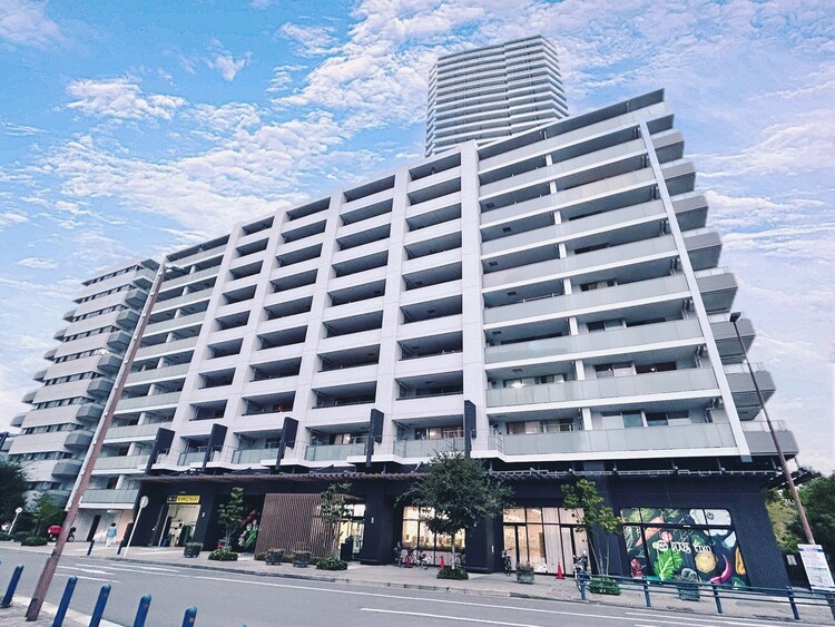 その他 飽きのこないシンプルモダンな外観です。