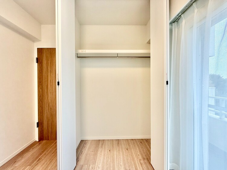 その他 家電やスーツケース、ストック品など何でも片付く嬉しい空間です。