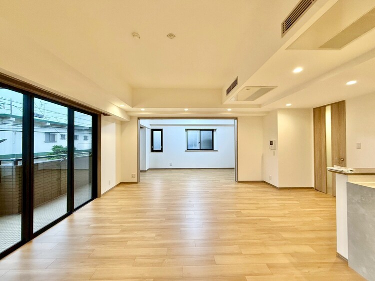 その他 伸びやかな空間のなかで、ゆったりとしたひとときを過ごせます。