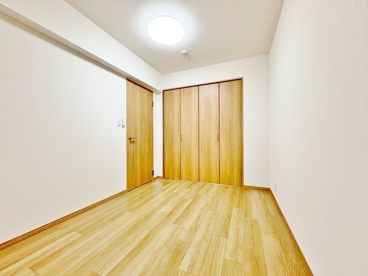 その他 清かで艶やかな時間をもたらしてくれる室内です。