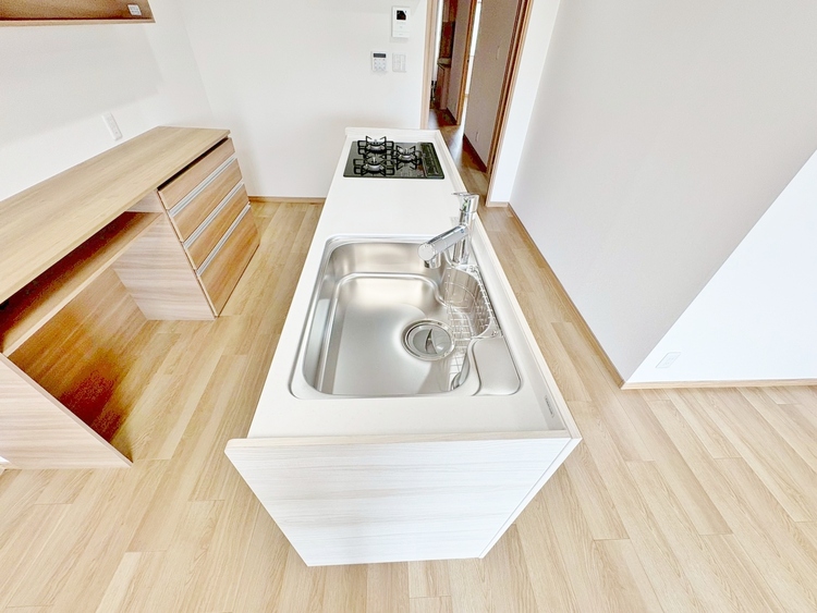 その他 使いやすくスタイリッシュなキッチン空間になっております。