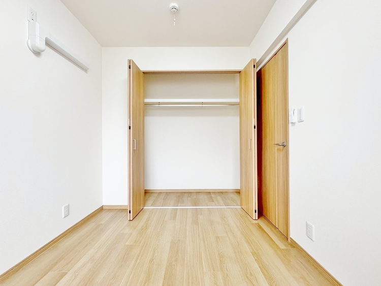 その他 家電やスーツケース、ストック品など何でも片付く嬉しい空間です。