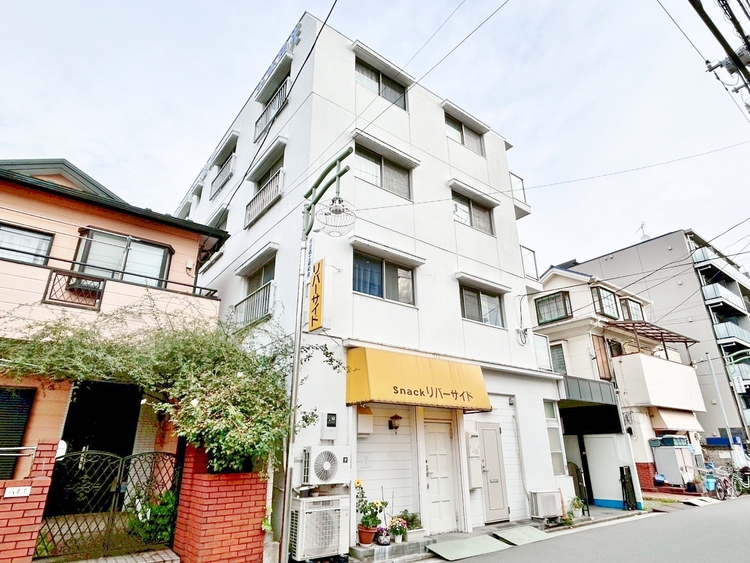 その他 飽きのこないシンプルモダンな外観です。