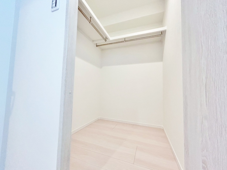 その他 家電やスーツケース、ストック品など何でも片付く嬉しい空間です。