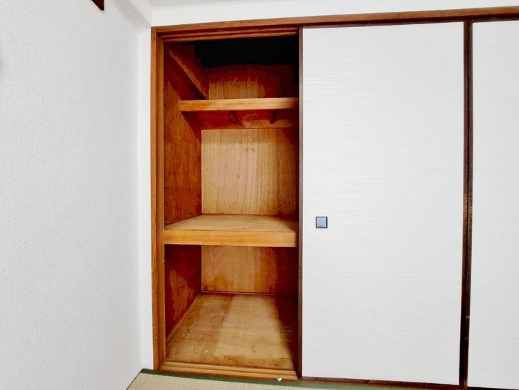 その他 家電やスーツケース、ストック品など何でも片付く嬉しい空間です。