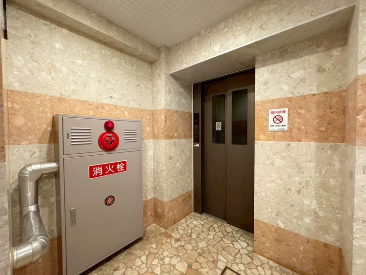 その他 エレベーター完備のため荷物が多くなっても安心。