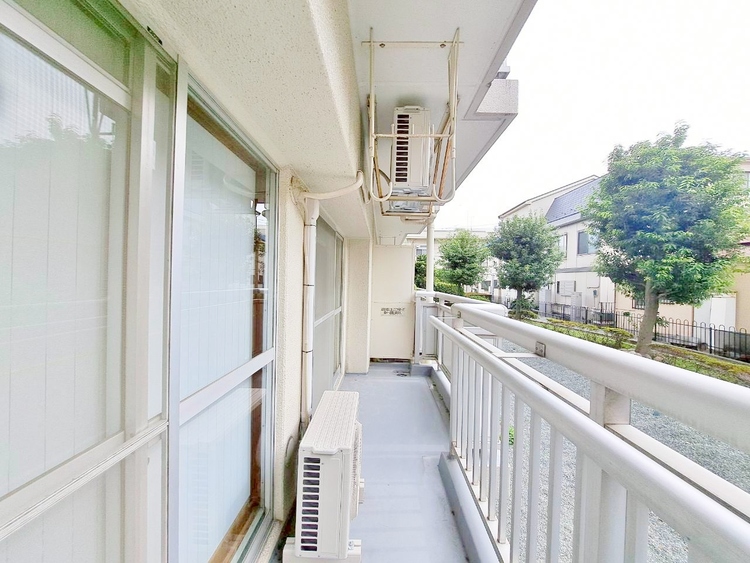 その他 朝の澄んだ空気や、夕方に吹く清々しい風を感じられるバルコニー。