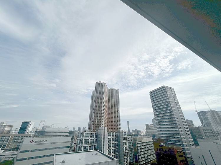 その他 眺望や窓からの景色が良いと、家で過ごす時間も快適です。